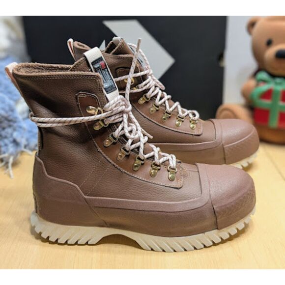 Converse CTAS Lugged 2.0 CC X-Hi Waterproof Leather Boots Women's Size 9 NIB - Picture 2 of 15